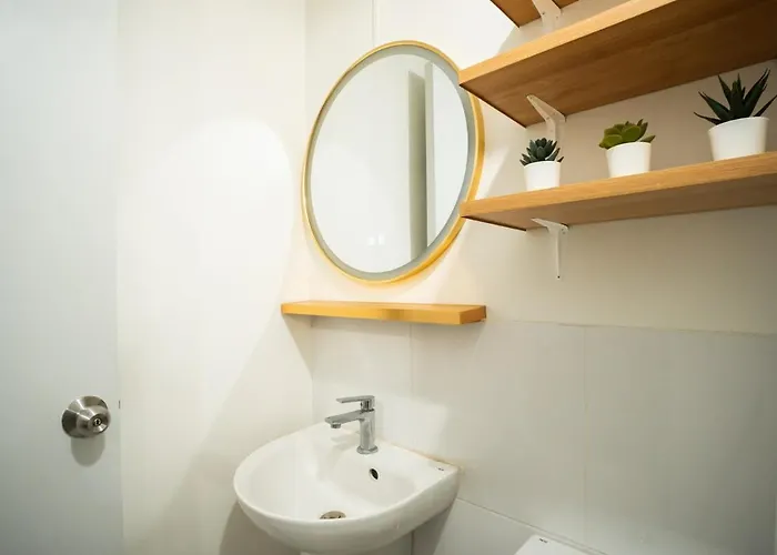 Apartamento Fully Furnished Japandi Warm Retreat In Qc Manila