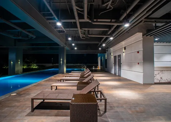 Fully Furnished Japandi Warm Retreat In Qc * Manila